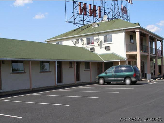 Red Carpet Inn & Suites New Cumberland Dış mekan fotoğraf